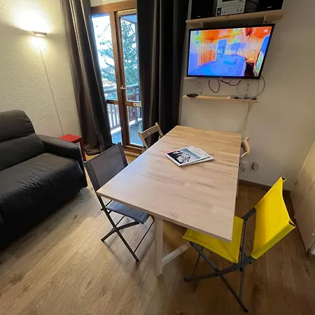 4 Personnes - 19m2 Terrasse- Le Pluton * Les Deux Alpes